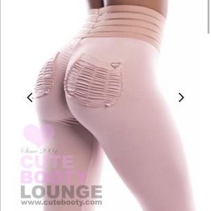 Cute Booty Lounge Rose Gold Scrunch Butt Leggings